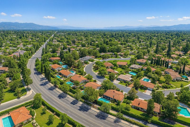 Junk Removal Service in Northridge, CA